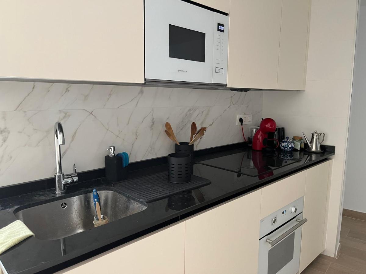 Precioso Apartamento Con Patio Гранада Екстер'єр фото